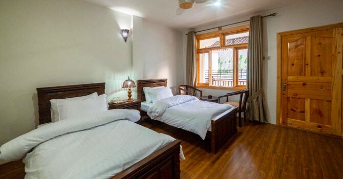 Roomy Khawna, Sost Hunza, Gircha