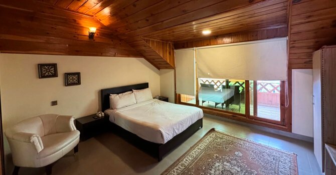 lalazar hotel shogran