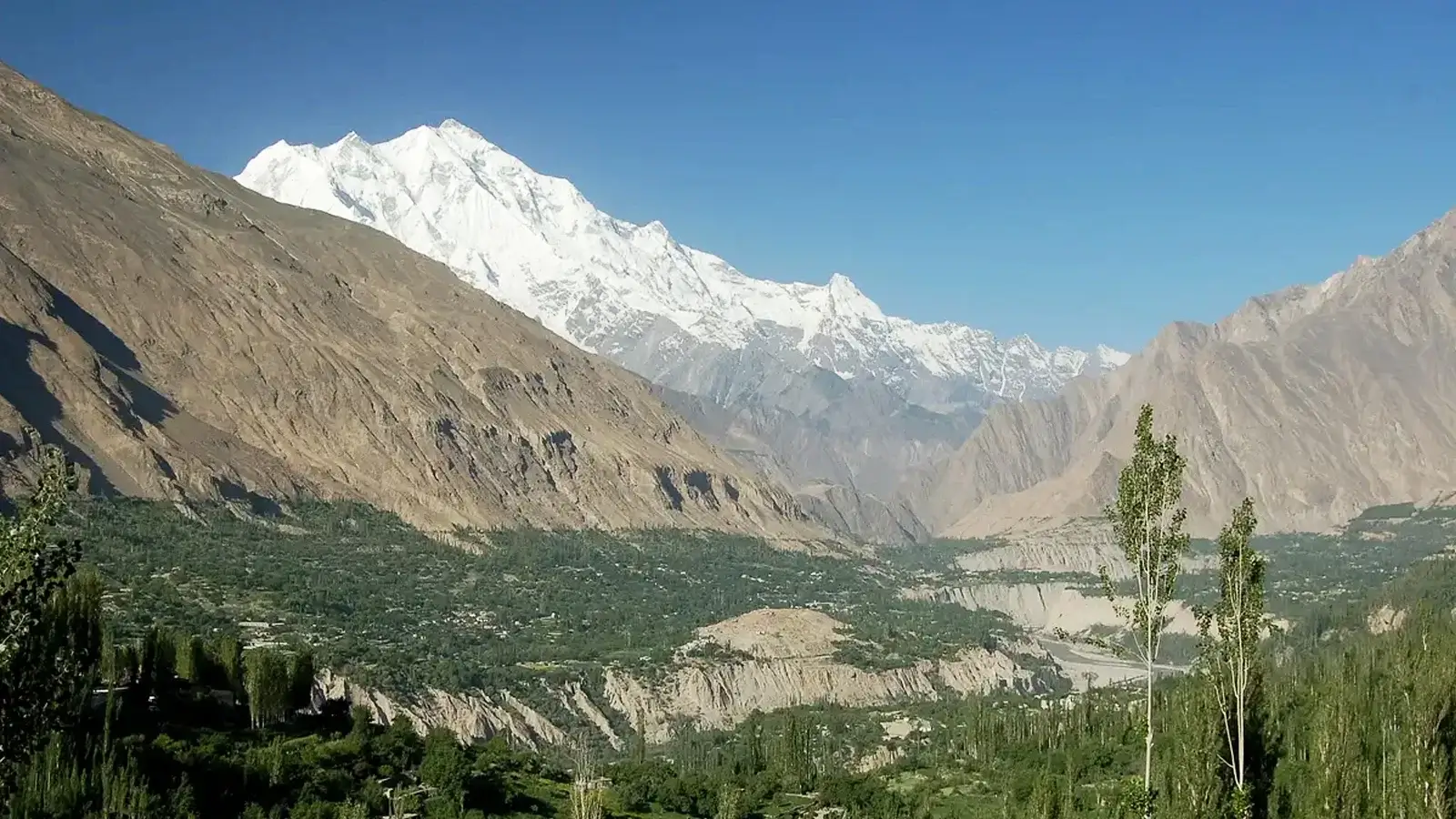 Karimabad town with Rakaposhi peak behind, Hunza Valley, Gilgit-Baltistan