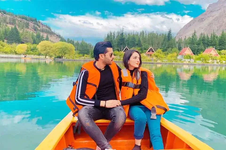 Honeymoon couple boating at Upper Kachura Lake, Skardu