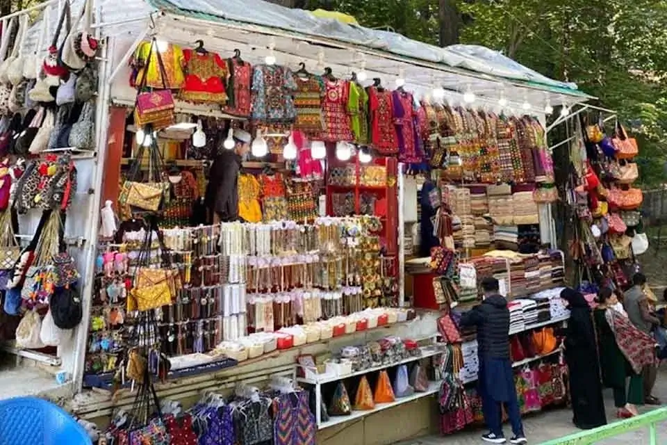 Guests browsing local crafts in Nathia Gali