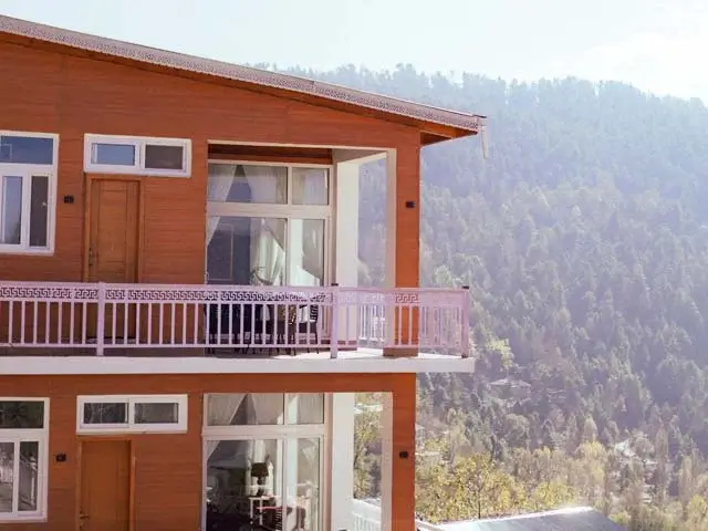 Luxury hotel with valley view in the Murree hills
