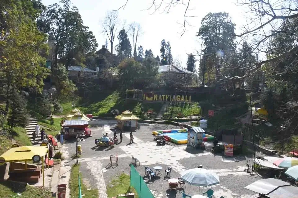 Scenic view of Nathia Gali